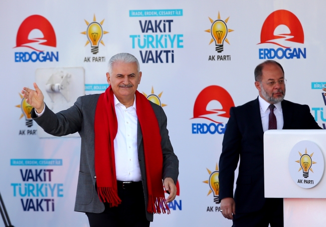 Başbakan Yıldırım: Siz sadece yıkmayı bilirsiniz, yapmayı AK Parti bilir