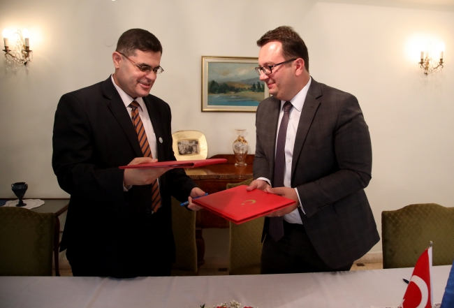 Türkiye'den Gazze'ye 1,2 milyon dolarlık yardım