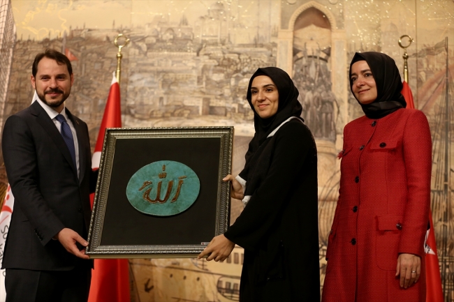 Enerji Bakanlığı çalışanlarından şehit yakınlarına 2 milyon liralık yardım