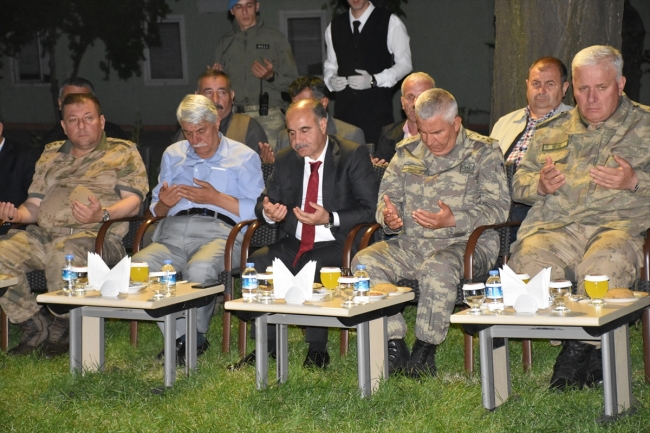 Şırnak'ta şehit 13 asker için mevlit okundu