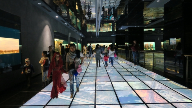 Kazakistan Milli Müzesi'ne ziyaretçilerin ilgisi artıyor