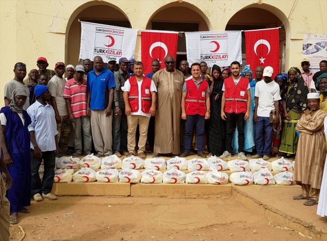 Kızılay'dan Senegal'de 7 bin aileye Ramazan yardımı