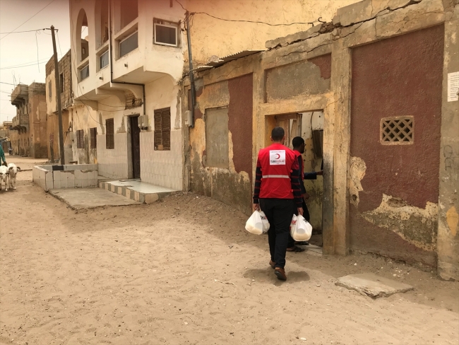 Kızılay'dan Senegal'de 7 bin aileye Ramazan yardımı