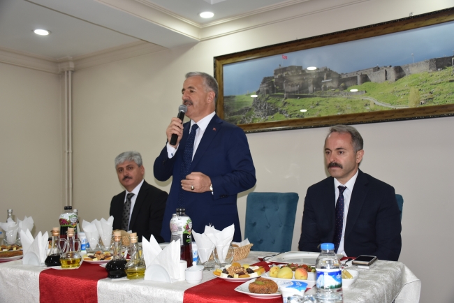 Bakan Arslan: Güvenlik güçleri ülkenin bekası için gözünü kırpmadan mücadele veriyor