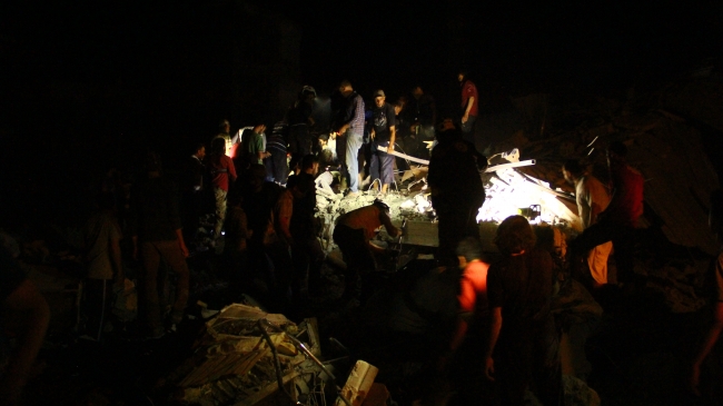 İdlib'de hava saldırısı: 35 ölü, 75 yaralı