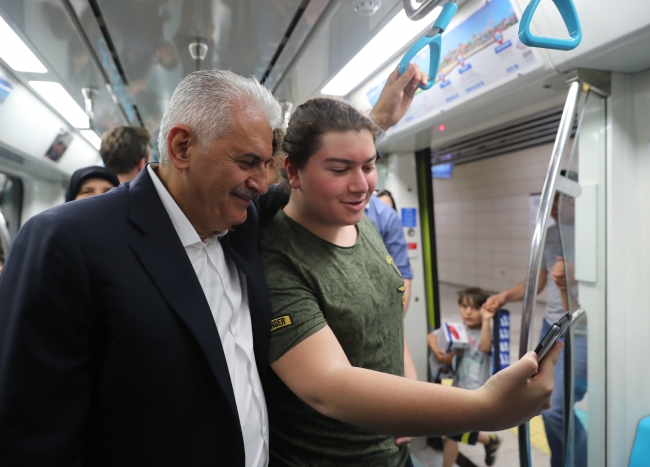 Başbakan Binali Yıldırım'dan İstanbullulara pazar sürprizi