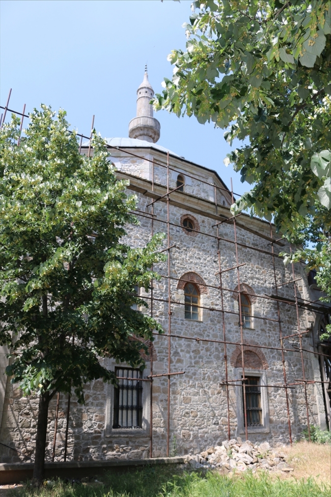 TİKA Kosova'da iki cami restore edecek