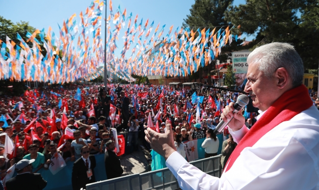 Başbakan Yıldırım: Ülkemiz üzerinde emperyal güçlerin büyük oyunları var