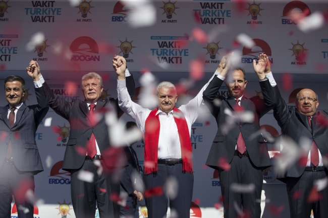 Başbakan Yıldırım: Ülkemiz üzerinde emperyal güçlerin büyük oyunları var