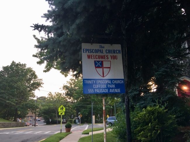 ABD'de yaşayan FETÖ'cüler kilisede buluşuyor