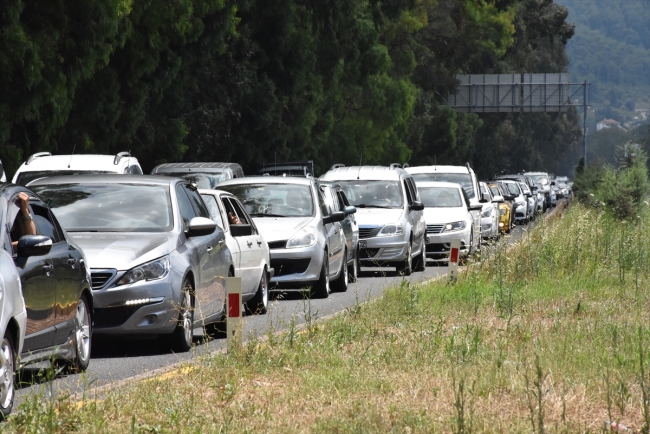 Tatilciler dönüş yolunda