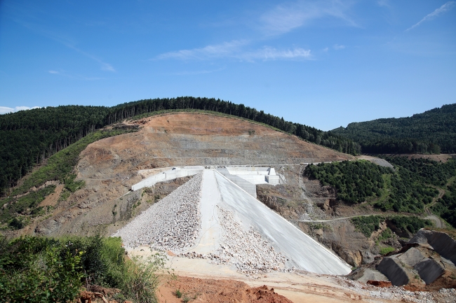 Akçay Barajı'nda yılda 45 milyon kilovat enerji üretilecek