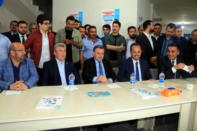Bakan Bak: Dünyadaki 10 mega projenin 6'sı Türkiye'de yapılıyor