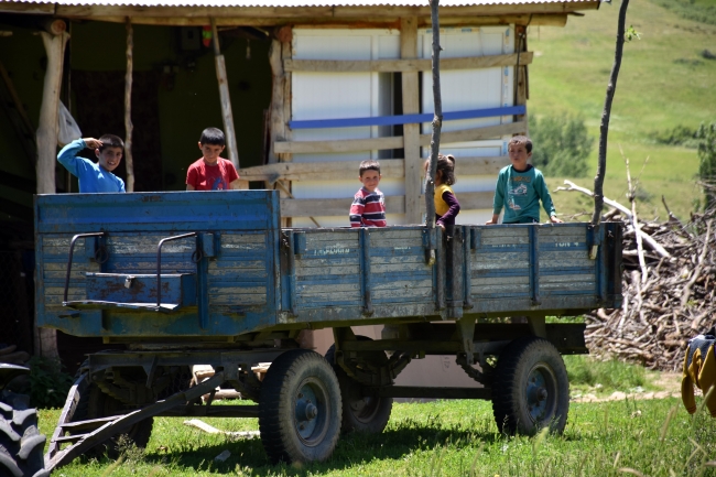 Teröristlerden temizlenen köylerinde huzurlu yaşıyorlar