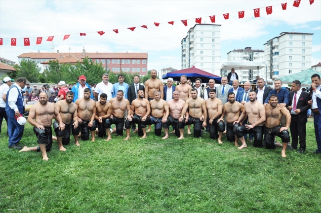 Sorgun Geleneksel 10. Gurbetçiler Şöleni başladı