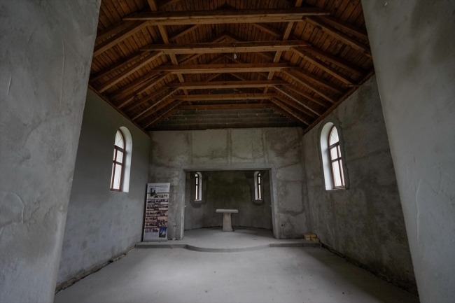 Ortodoks kilisesi Boşnak aileye emanet