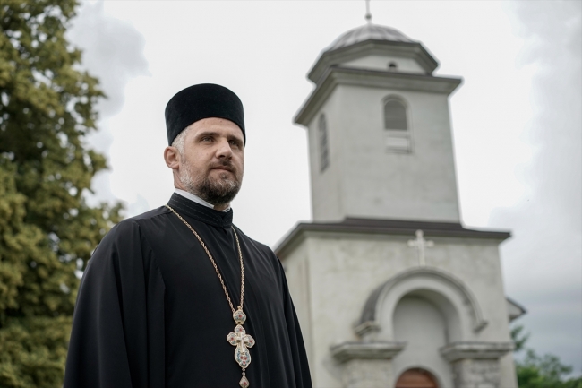 Ortodoks kilisesi Boşnak aileye emanet