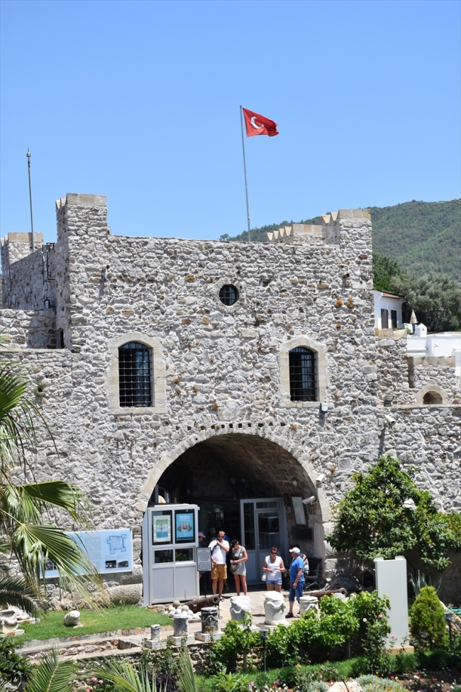 Tarihi "Kale Müze"nin ziyaretçi sayısı yüzde 100 arttı