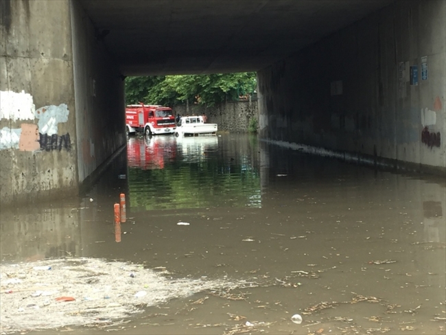 Samsun'da sağanak etkili oldu