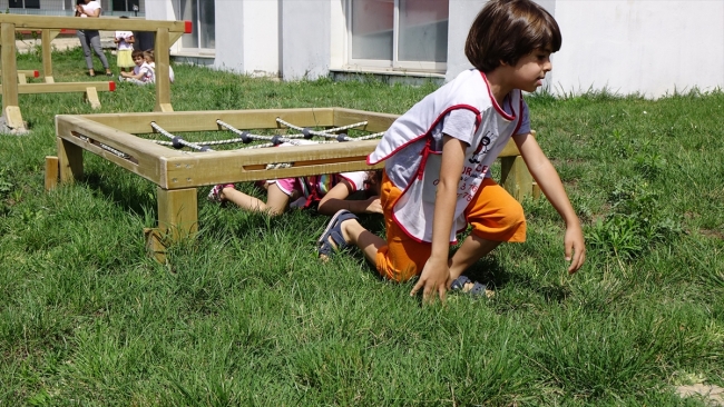 Minikler "Survivor Kids" ile hem yarıştı hem eğlendi