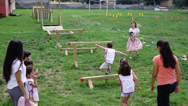 Minikler "Survivor Kids" ile hem yarıştı hem eğlendi