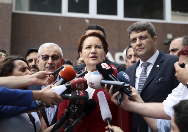 İyi Parti Cumhurbaşkanı Adayı Meral Akşener oyunu İstanbul'da kullandı