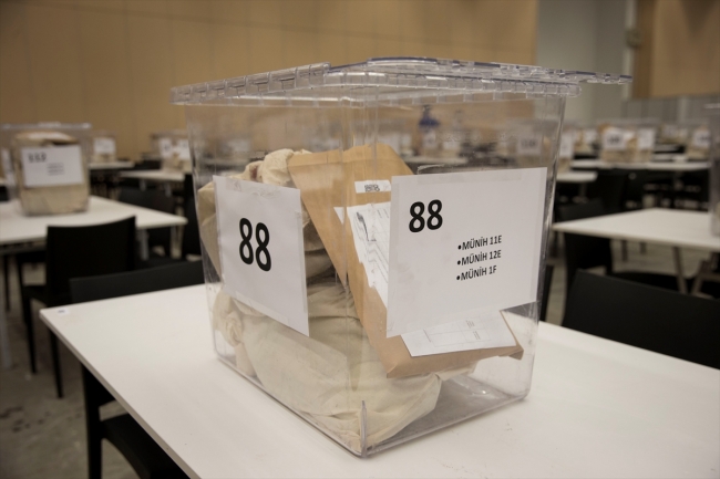 Yurt dışı oylar sayım için hazır