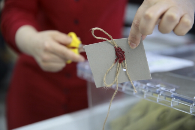 Türkiye sandık başına gitti