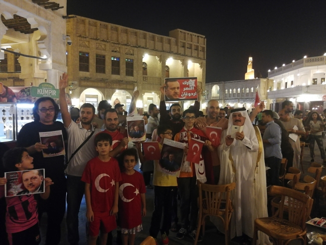 Seçim sonuçları dünyanın dört bir yanında kutlanıyor