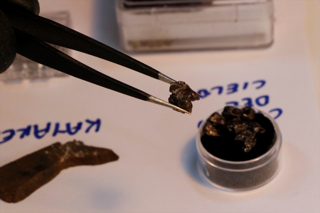 Bingöl Sarıçiçek köyüne düşen gök taşı, umut kapısı oldu