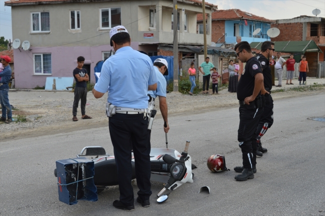 Atın çarptığı motosiklet sürücüsü ağır yaralandı