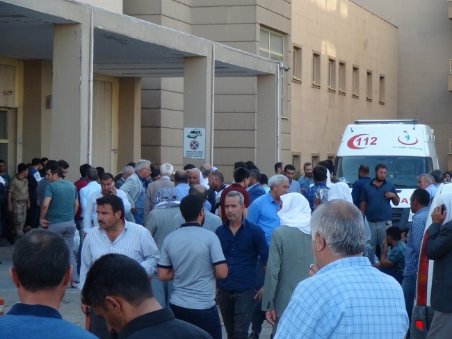 Şanlıurfa'da iki otomobil çarpıştı: 3 ölü, 2 yaralı