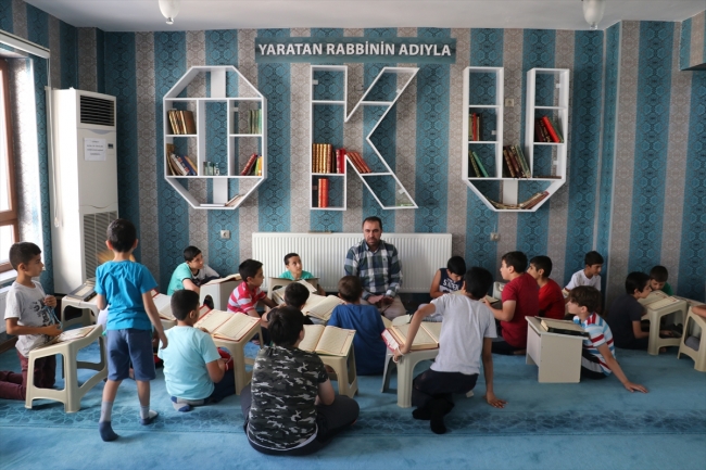 Doğu'da camiler çocuk sesleriyle şenlendi