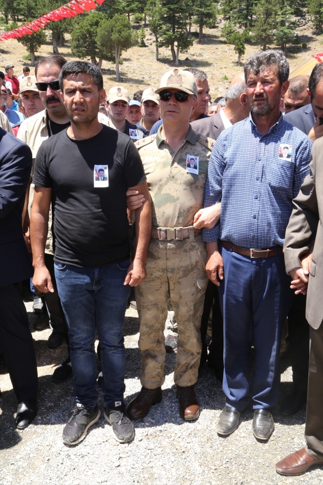 Şehit güvenlik korucusu Fatih Güngör son yolculuğuna uğurlandı