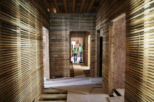 Yanan mevlevihane yeniden canlandırılıyor