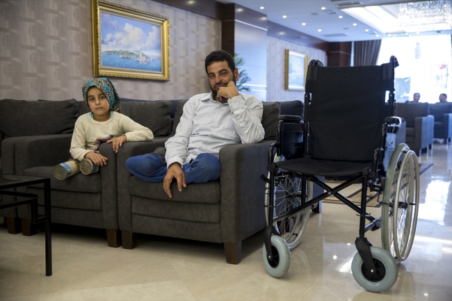 Türk Kızılayı Maya ve babasına umut oldu