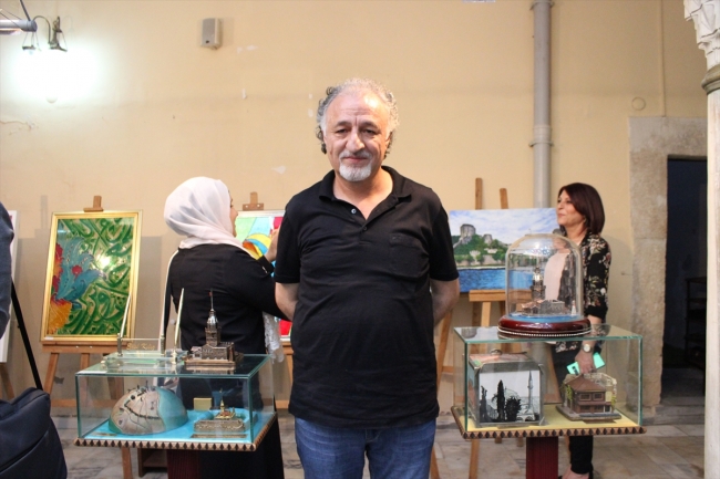 İstanbul'da "Gökkuşağı" sergisi açıldı