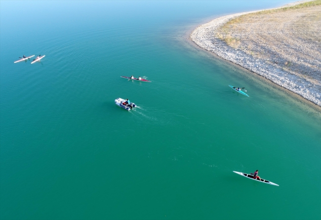 Bozovalı çocuklar kanoda önemli başarılar elde ediyor