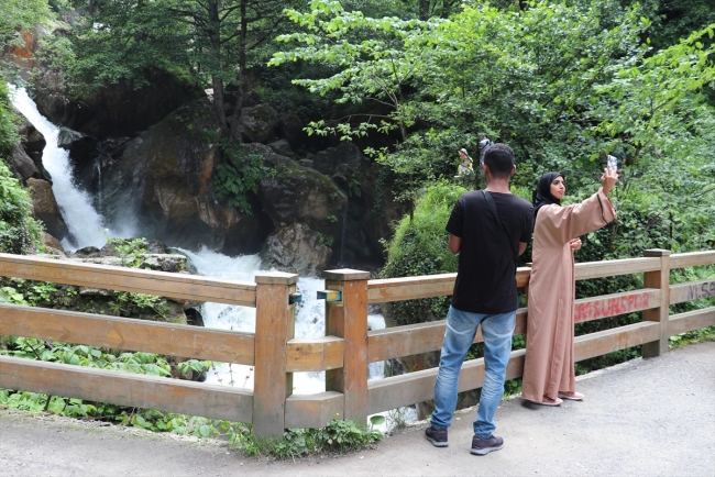 Sümela Manastırı kapalı döneminde de rağbet görüyor