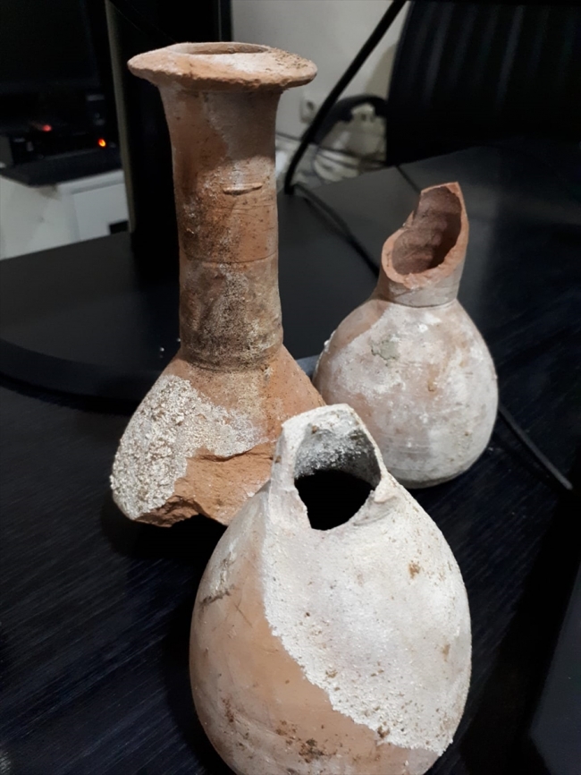 Karabük'te bin 800 yıllık taş sandık mezar bulundu