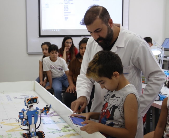 Gaziantep'te geleceğin mühendislerini yetiştiriyorlar