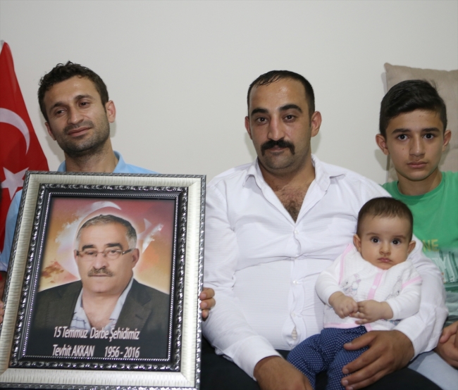 15 Temmuz'da iki kardeş gazi babaları şehit oldu
