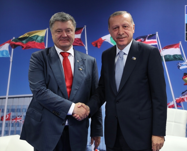 Cumhurbaşkanı Erdoğan Poroşenko ile görüştü