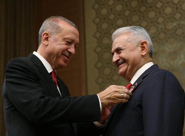 Cumhurbaşkanı Erdoğan: Binali Yıldırım bizi yolda bırakmadı