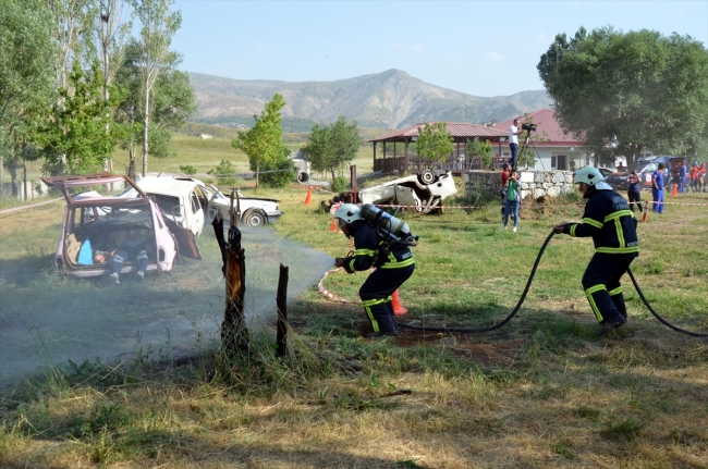 Bitlis'te 5 ilin katılımıyla UMKE tatbikatı