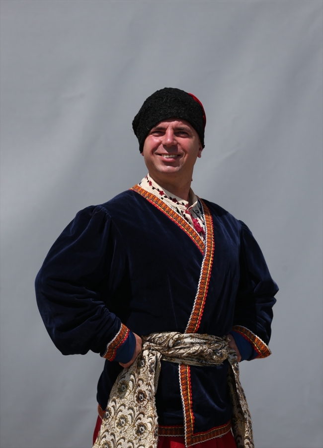 Dansçılar Bursa'dan dünyaya barış mesajı verdi