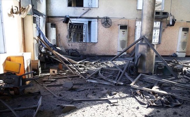 Gazze'deki Şeyh Zayed Camii İsrail'in saldırısında hasar gördü