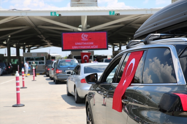 Kapıkule'de gurbetçi yoğunluğu