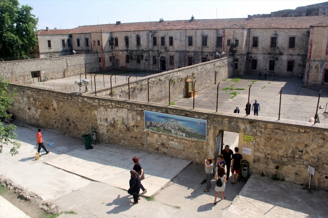 Sinop Tarihi Cezaevi Müzesi tatilcilerin uğrak noktası oldu