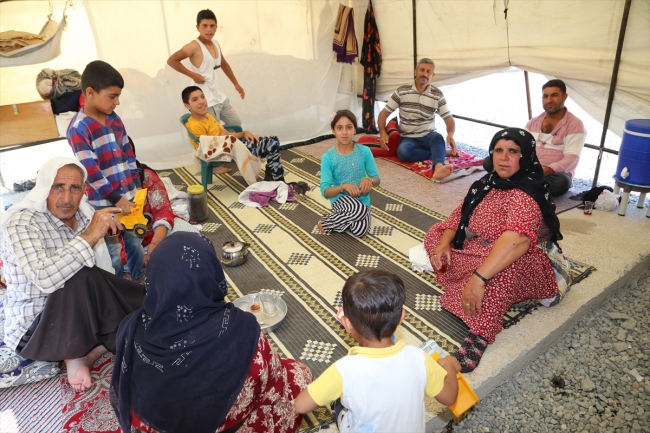 Mevsimlik tarım işçileri fındık hasadını bekliyor